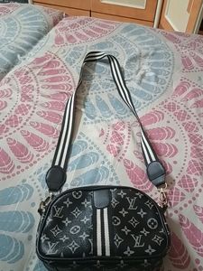 Sling Bag