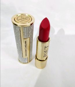 1Karan Johar Pout Lipstick 💄