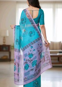 Elegant Blue Floral Saree🩵💙