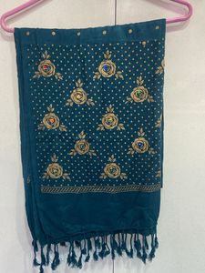 Redium Colour Beautiful Stoles