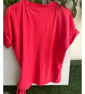 Nice Looking Pink 💕💕Top With Fold Hand Side Tie