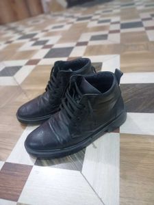 Men&#39;s Black Leather Boots