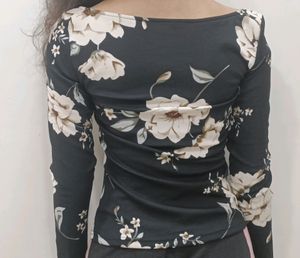 Shein Deep Neck Floral Top