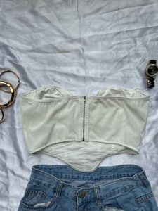 White heartshape corset