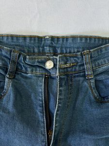 Woman Skinny High Rise Blue Jeans