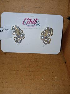 Pearl Butterfly🦋 Earrings