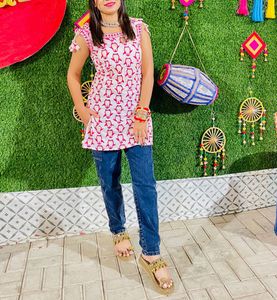 Stylish Printed Kurti