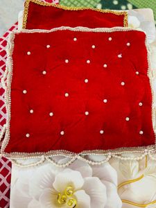 Red Velvet kreshna rajai gadda colour re