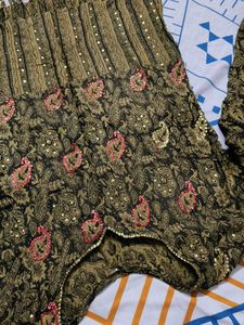 Women Kashmiri Print Sequin Embroidery Wool Top