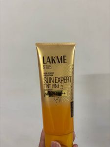 Lakme Sun Expert Tint hint