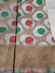 Elegant Banarasi Silk Cotton Saree.Adi Sale