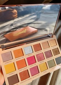 Makeup Revolution Eyeshadow Pallate