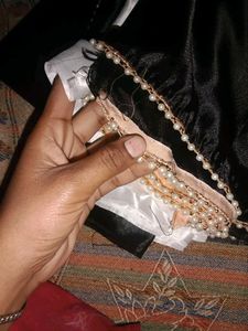 Women Saree black &amp; white colour