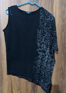 Black Top (One Side Sleeveless)