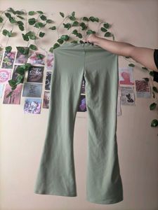 Combo Of 2 Flared Pants 👖💞