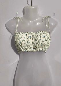 CUTE TOP