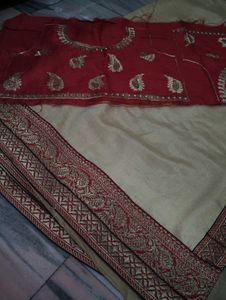 Banarasi Border Beautiful Saree With Blouse Piece