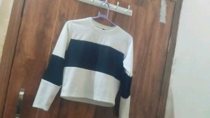 Pinteresty korean top(size S)