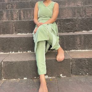 Beautiful velvet kurta set