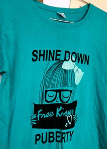 Shine Down Graphic Tee 🍃