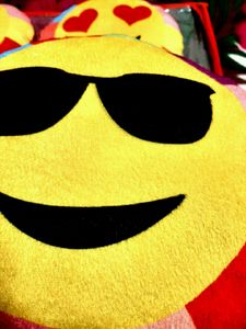 Cute Emoji Smiley Cushions Set Of 5 Pc