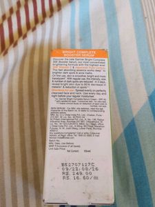 GARNIER Skin Naturals 30x Vitamin C