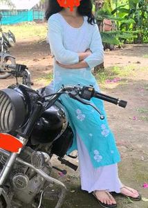 Elegant Embroidered Kurta