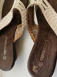 Venus Steps Women Brown Heel Sandal