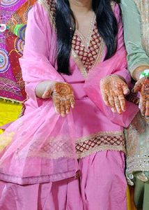 Pink sharara 🩷👌 M- L size