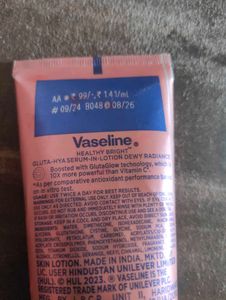 Vaseline Gluta-Hya Serum-in-Lotion