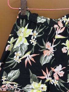 H&amp;M Floral Shorts