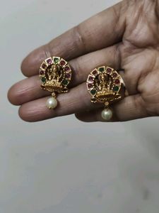 Gold Lakshmi Earrings with Pearls