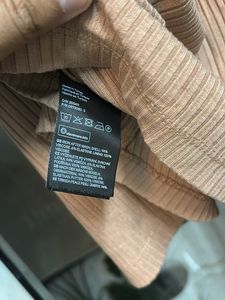 H&amp;M Ribbed Top (M)