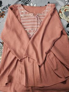 Dusty Rose Embroidered Peasant Blouse