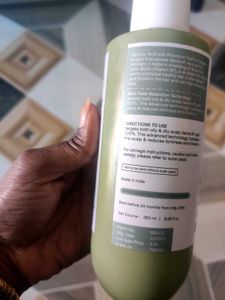 Bare Antomy  Anti Dandruff Shampoo