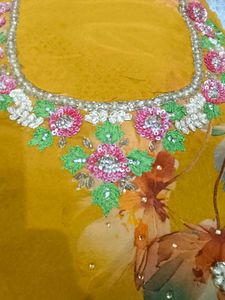 Floral Embroidered Salwar Kameez Suit