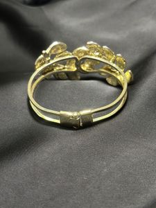 Leaf Design Bracelet