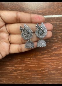 Earring