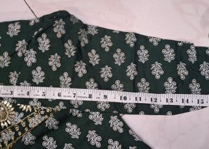 Dark Green Kurta And Pant
