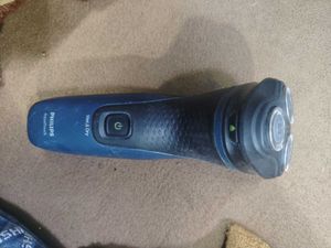 Philips Aquatouch shaver