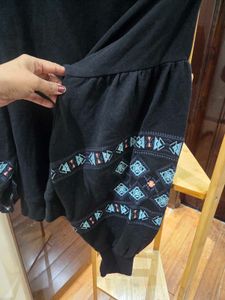 Embroidered Sleeve Sweatshirt