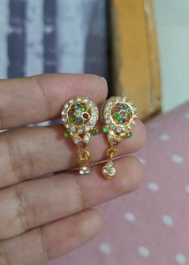 Multi Colour Stones And Gold Color earrings