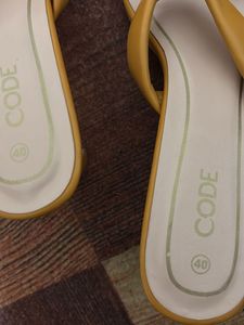 Brand New Mustard Heels