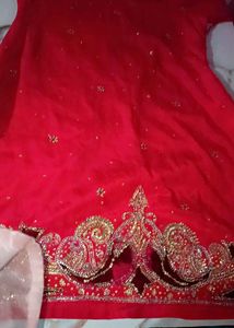 Bhut Khubsurat Silk Suit