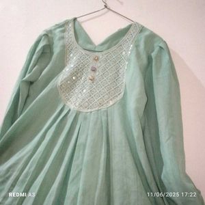 Women Top