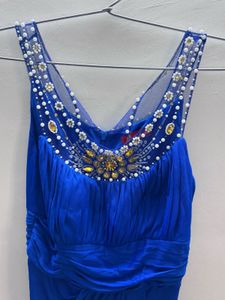 Fashionable party Wear Gown