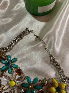 Necklace (Jewelry)