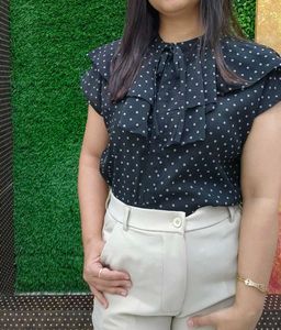 Beautiful Polka Reffel Top/Shirt