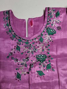 Elegant pattu pavadai Set
