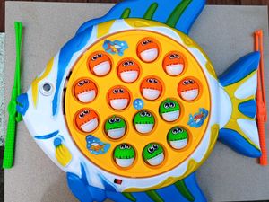 Musical spining Fishing Game